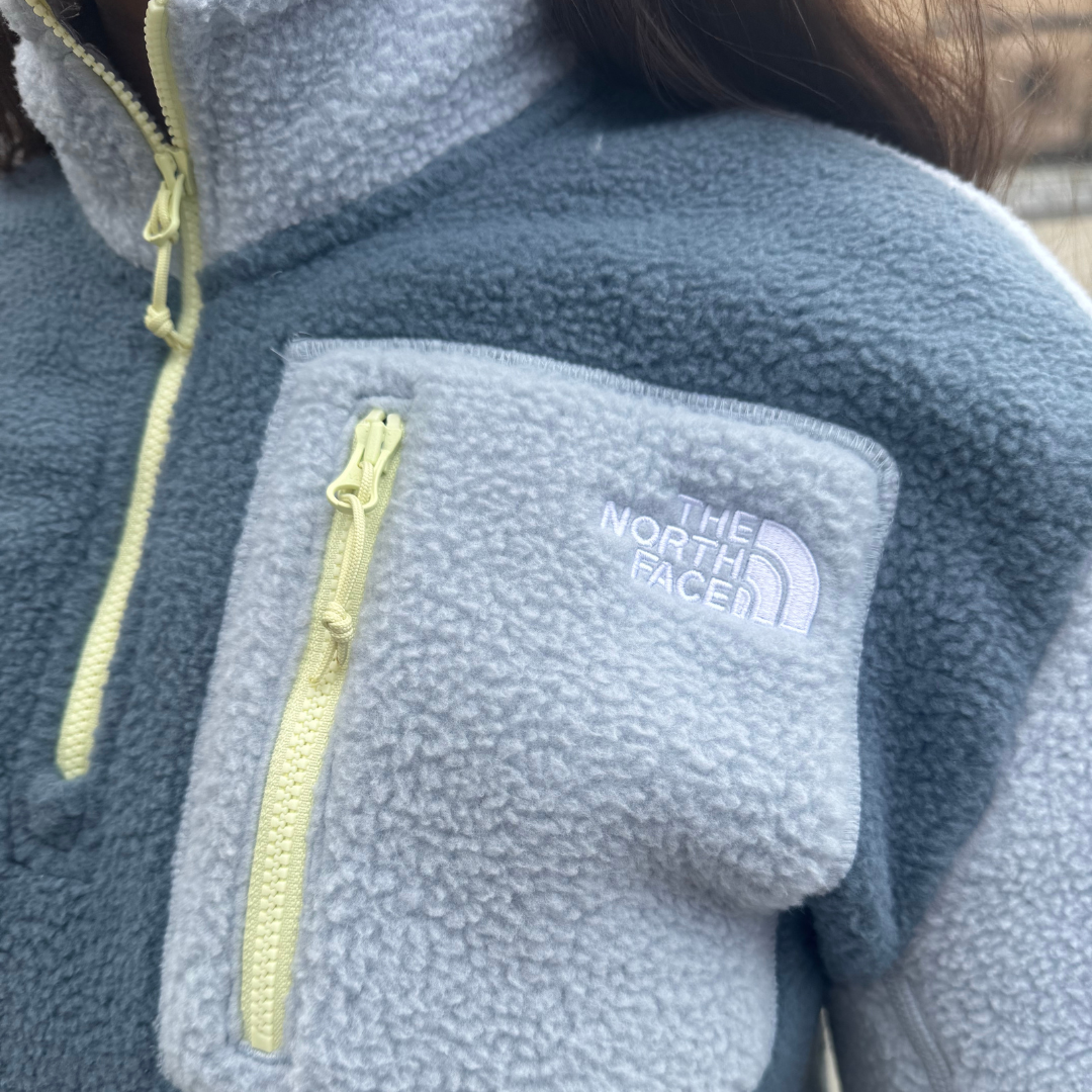 The North Face Yumiori 1/4 Fleece (Women's Fit)