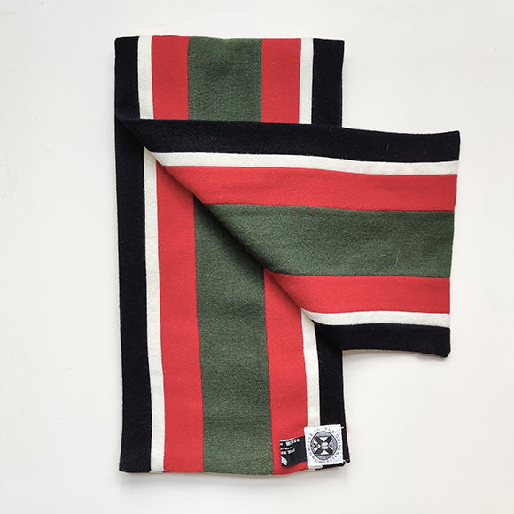 Black, white, red and green graduation scarf for Meng degree award.